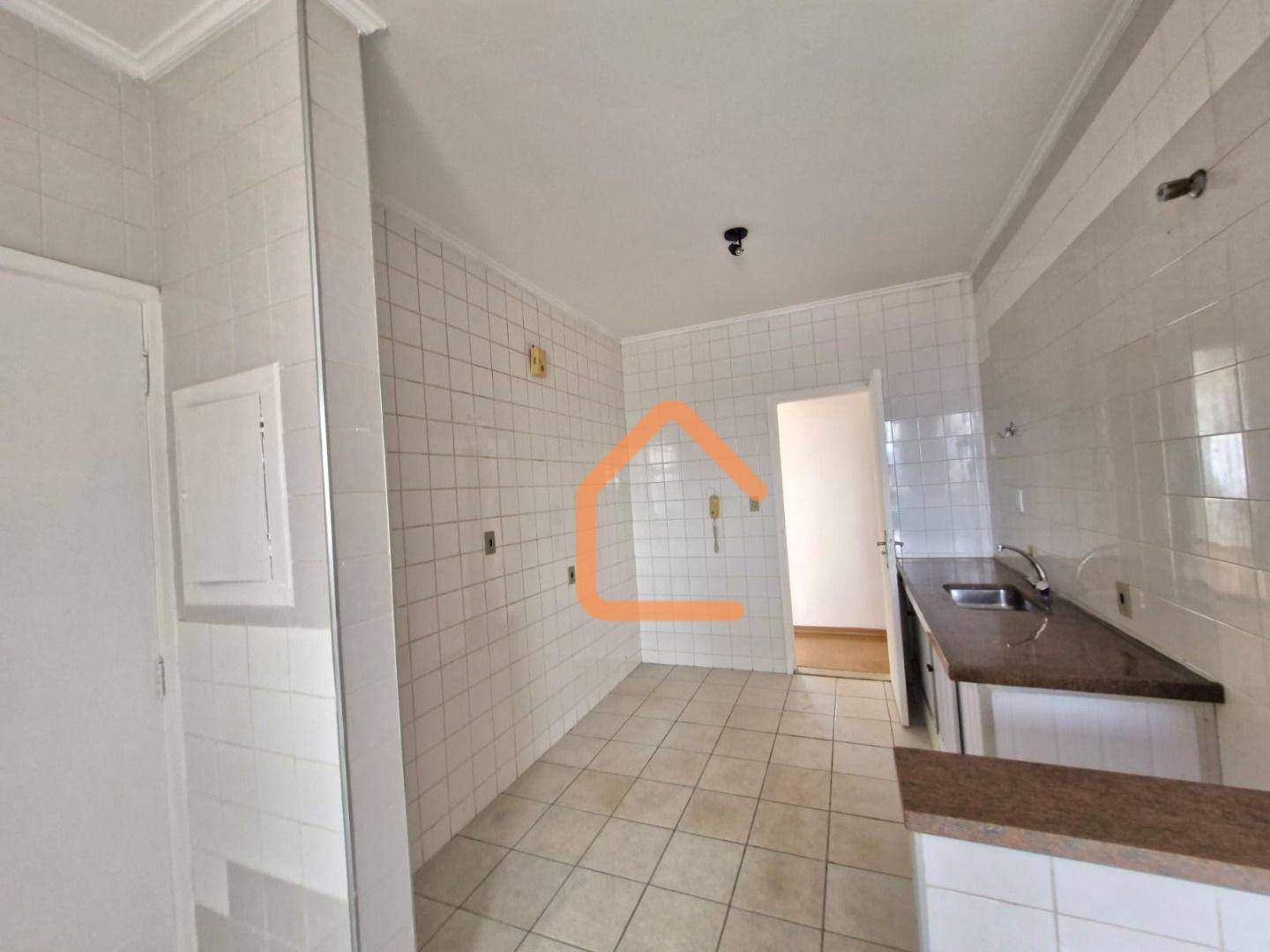 Apartamento à venda com 3 quartos, 110m² - Foto 4