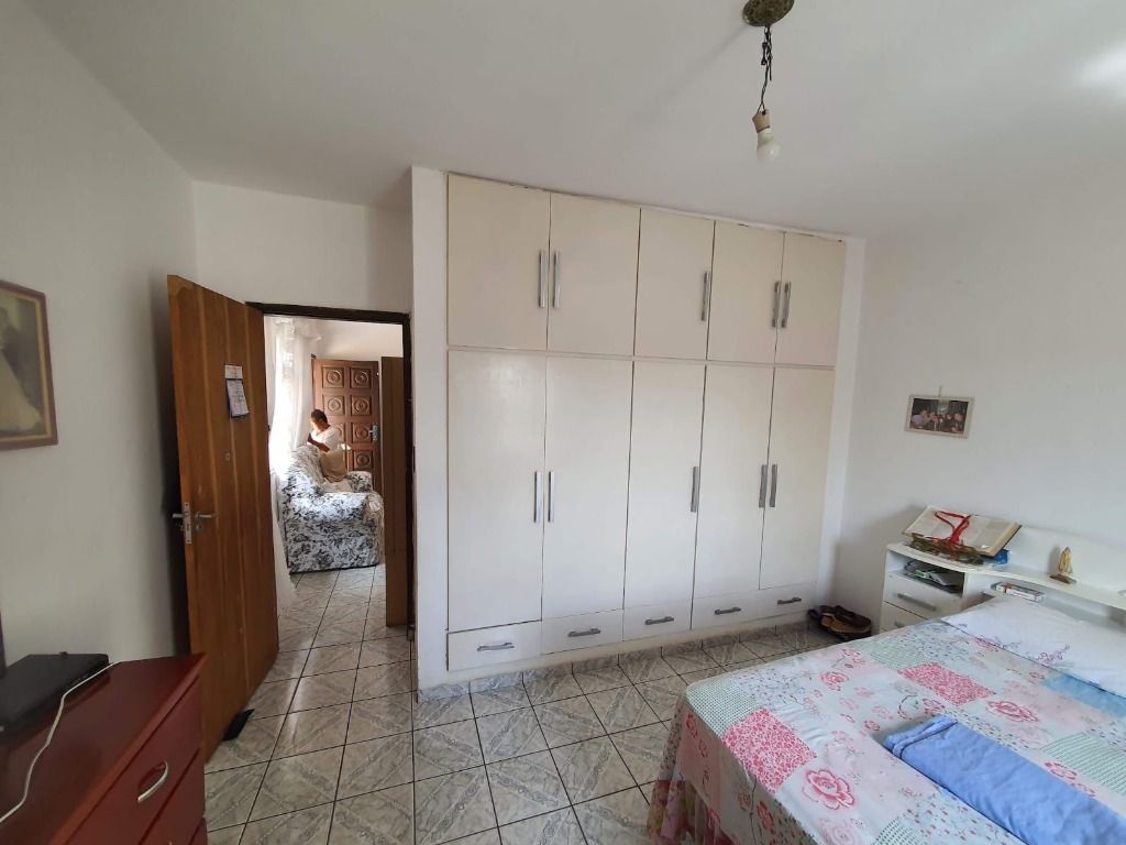 Sobrado à venda com 3 quartos, 200m² - Foto 5