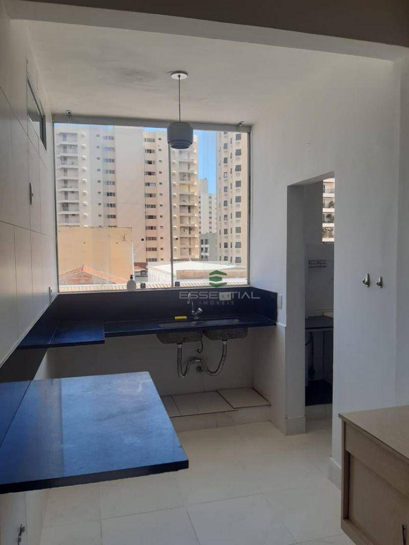 Apartamento à venda com 3 quartos, 170m² - Foto 23