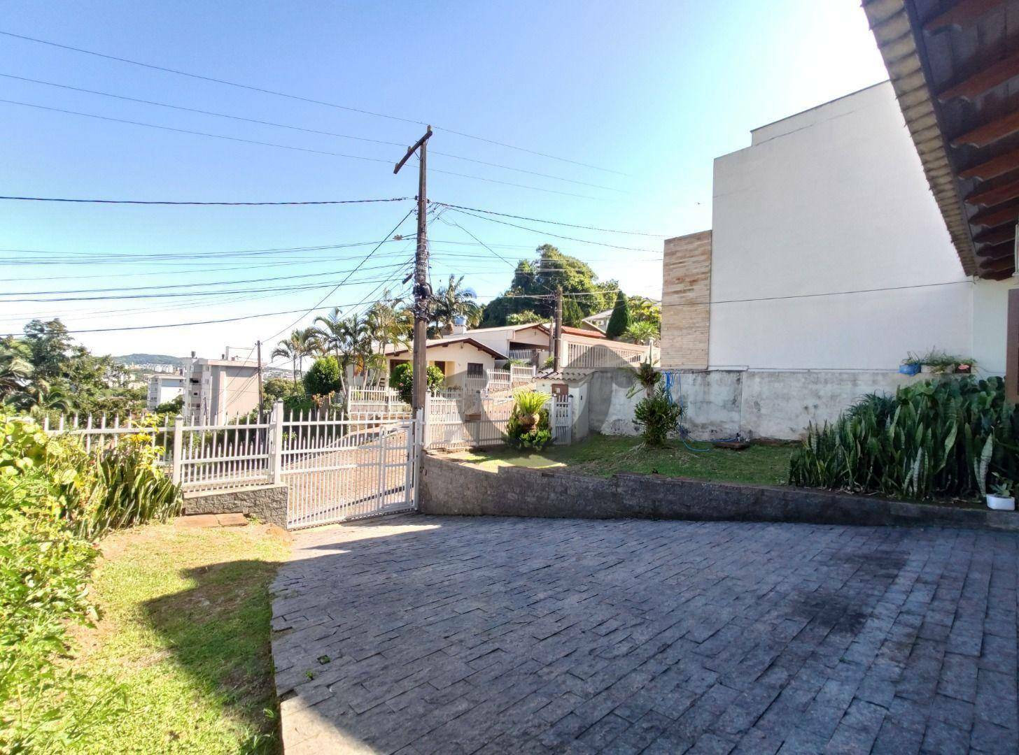 Casa à venda com 3 quartos, 88m² - Foto 2