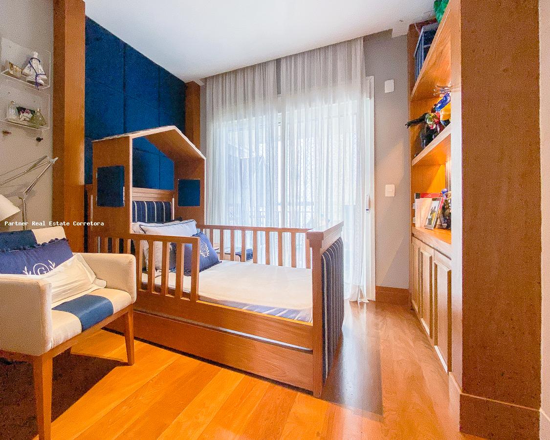 Apartamento à venda com 3 quartos, 170m² - Foto 9