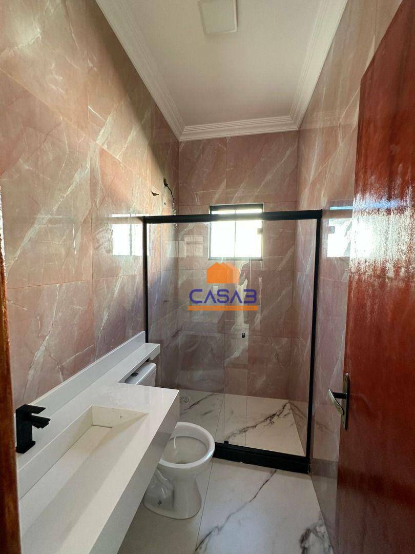 Casa à venda com 3 quartos, 99m² - Foto 14