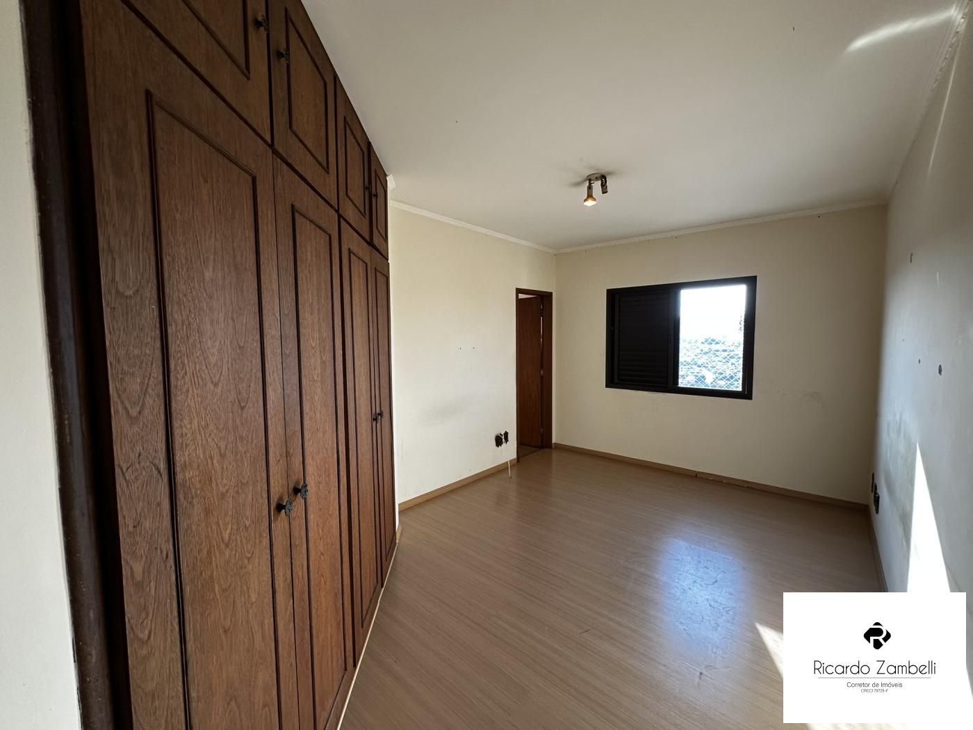 Apartamento à venda com 3 quartos, 125m² - Foto 13