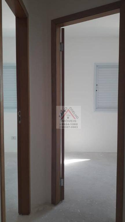 Sobrado à venda com 2 quartos, 66m² - Foto 18