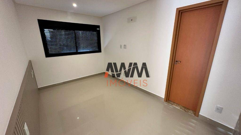 Apartamento para alugar com 2 quartos, 66m² - Foto 12