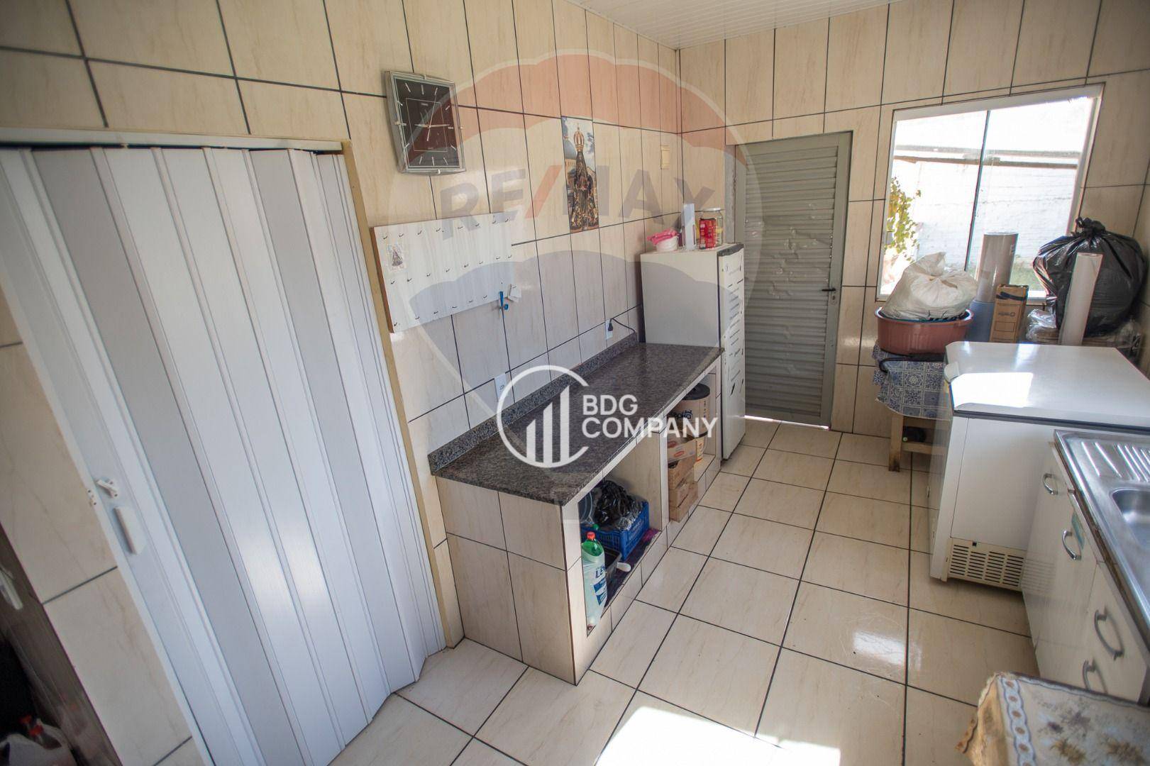 Casa à venda com 3 quartos, 110m² - Foto 6