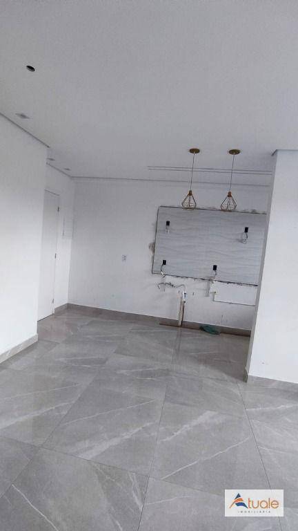 Apartamento para alugar com 2 quartos, 56m² - Foto 2