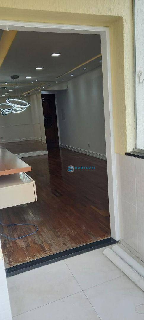 Apartamento à venda com 2 quartos, 65m² - Foto 10