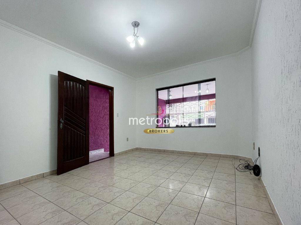 Sobrado à venda com 3 quartos, 200m² - Foto 4