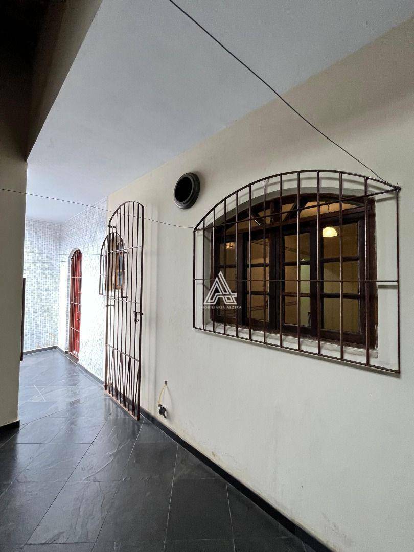 Sobrado à venda com 4 quartos, 182m² - Foto 10