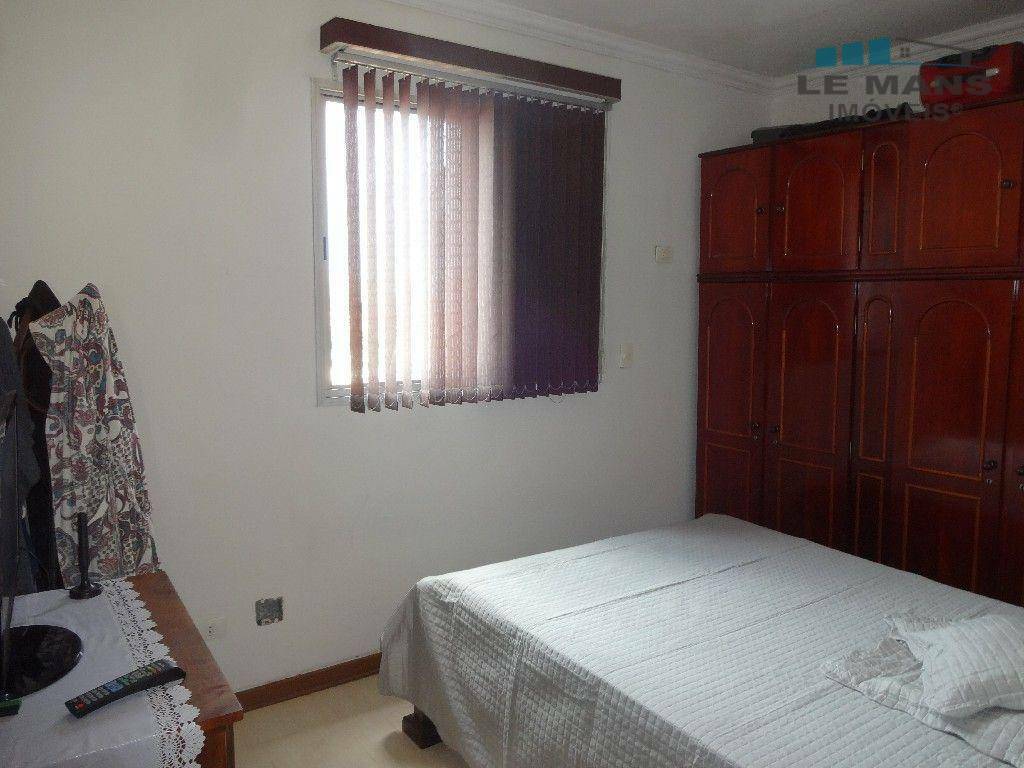 Apartamento à venda com 3 quartos, 68m² - Foto 11