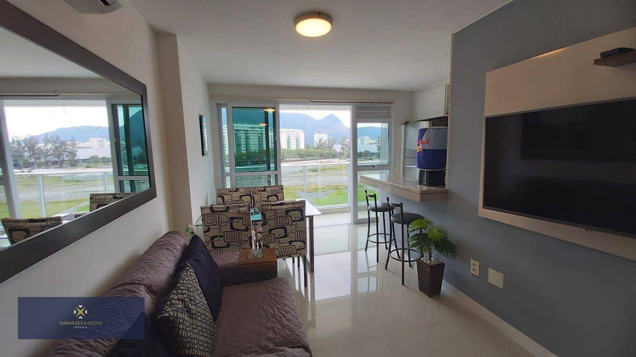 Apartamento à venda com 2 quartos, 79m² - Foto 13