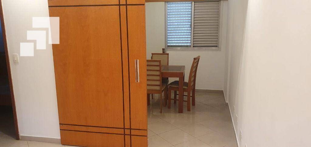 Apartamento para alugar com 1 quarto, 48m² - Foto 2