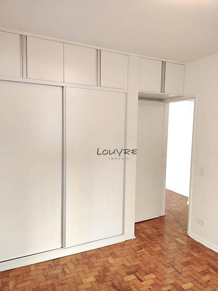 Apartamento à venda com 1 quarto, 43m² - Foto 13