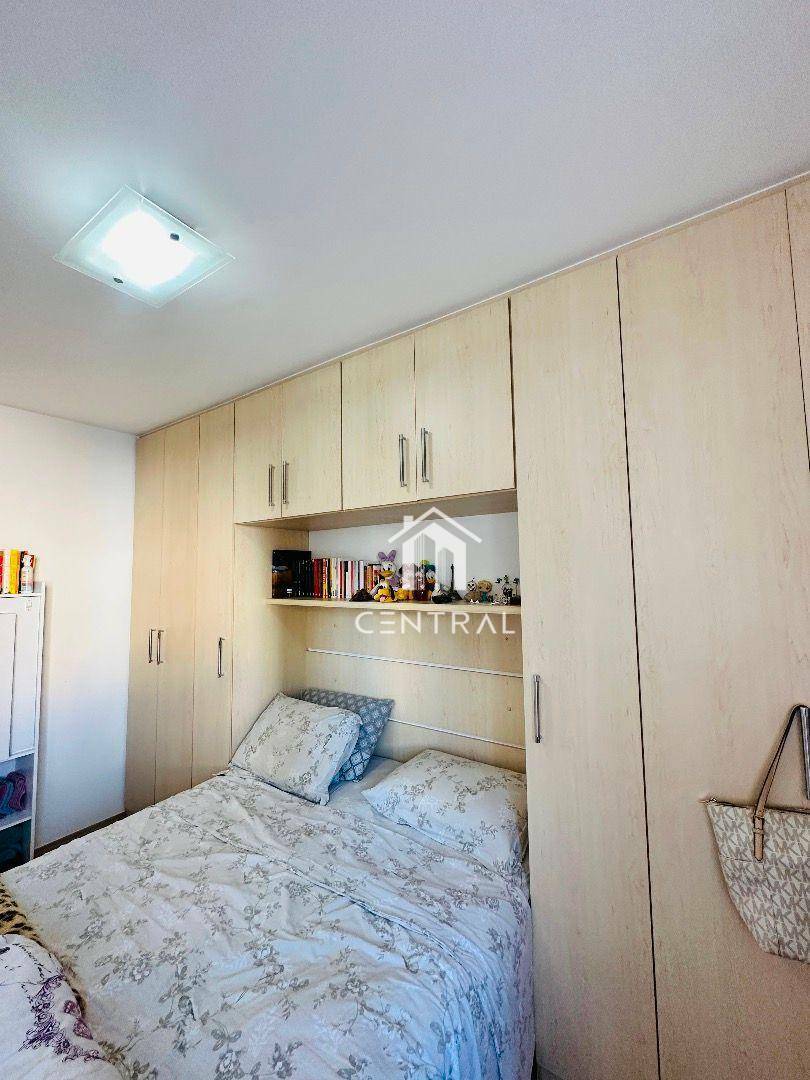 Apartamento à venda com 2 quartos, 70m² - Foto 43