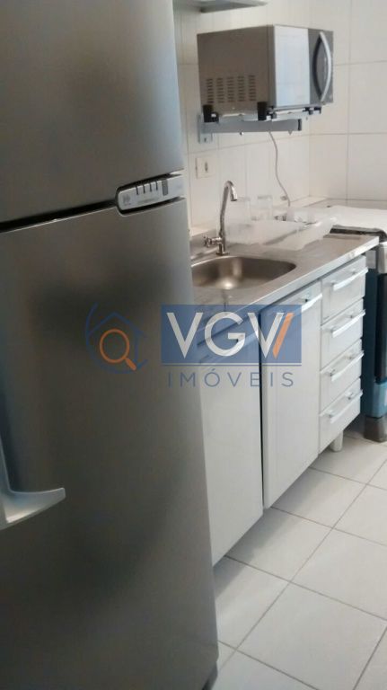 Apartamento para alugar com 2 quartos, 50m² - Foto 14