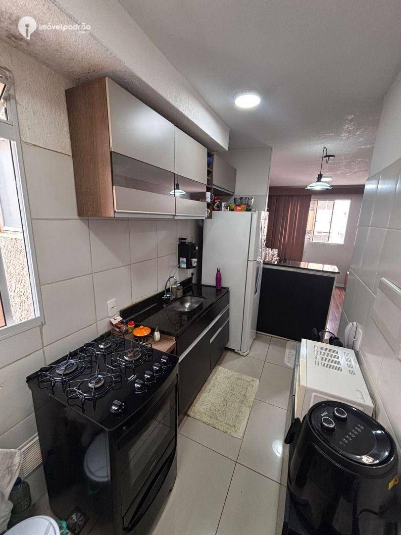 Apartamento à venda com 2 quartos, 45m² - Foto 3