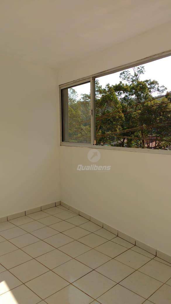 Casa à venda com 4 quartos, 340m² - Foto 4