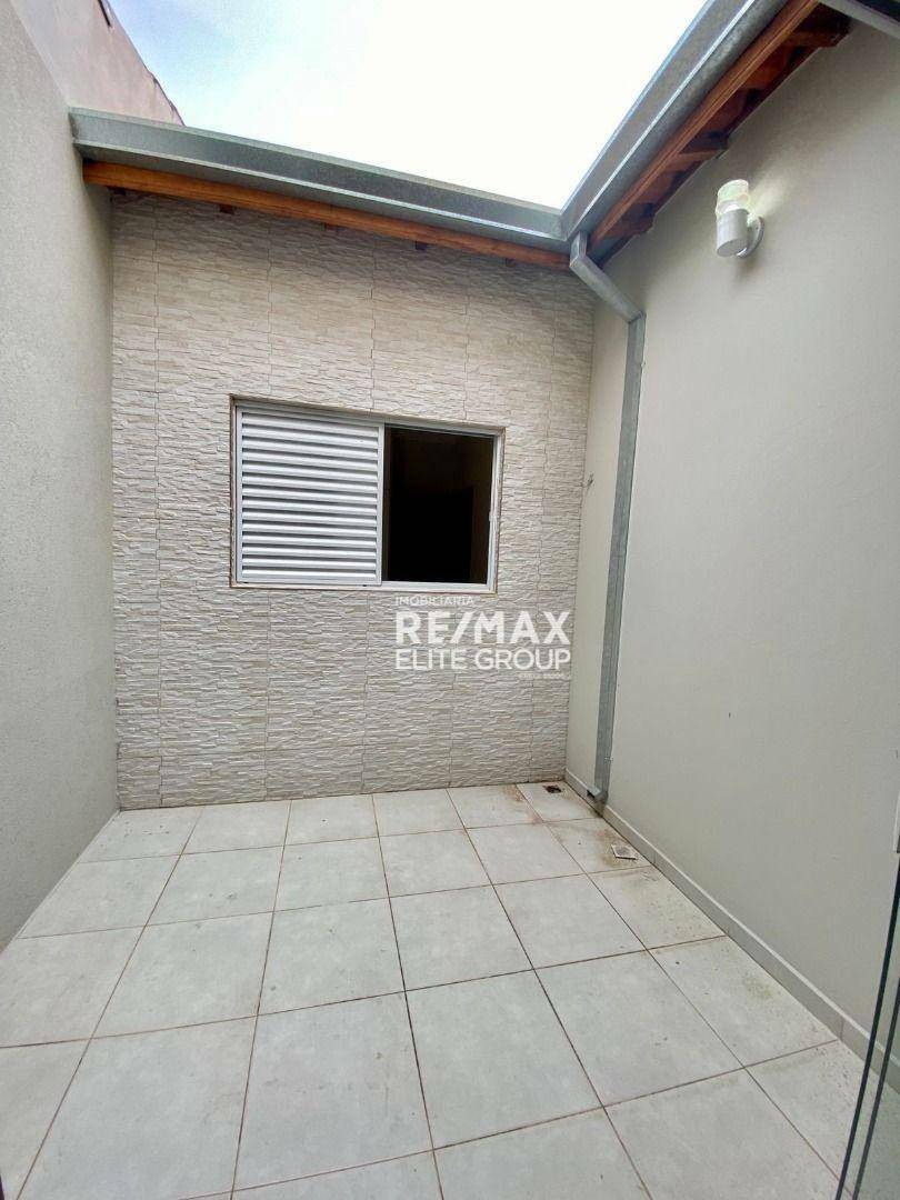 Casa à venda com 3 quartos, 115m² - Foto 8