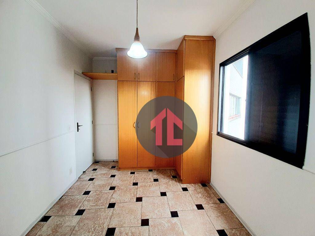 Apartamento à venda com 2 quartos, 68m² - Foto 27