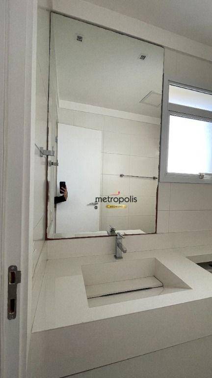 Apartamento para alugar com 3 quartos, 135m² - Foto 22