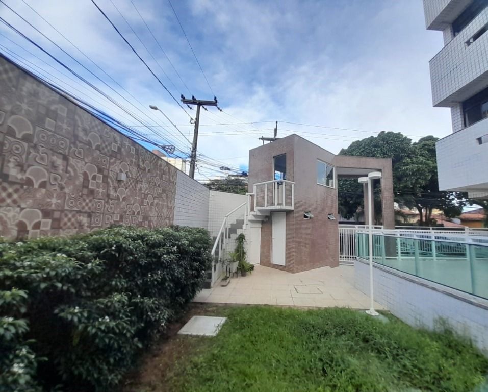 Apartamento à venda com 3 quartos, 149m² - Foto 3