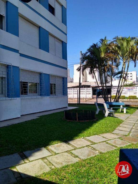 Apartamento à venda com 3 quartos, 77m² - Foto 2