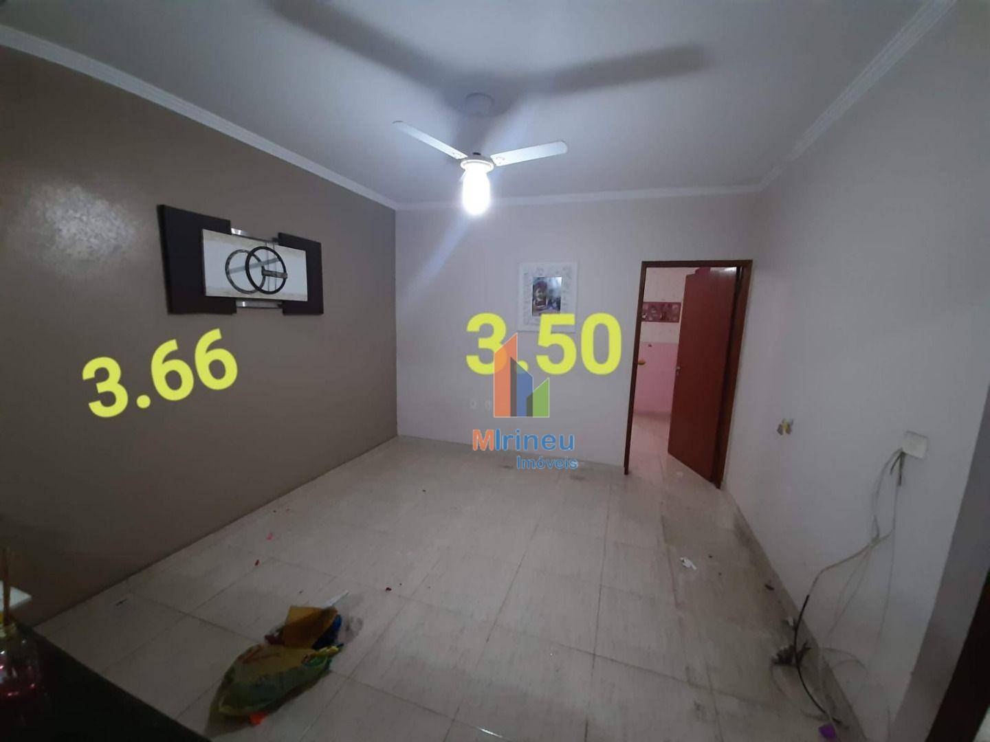 Casa à venda com 2 quartos, 130m² - Foto 13