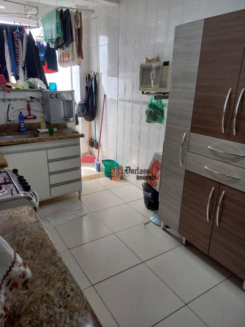 Apartamento à venda com 2 quartos, 79m² - Foto 13