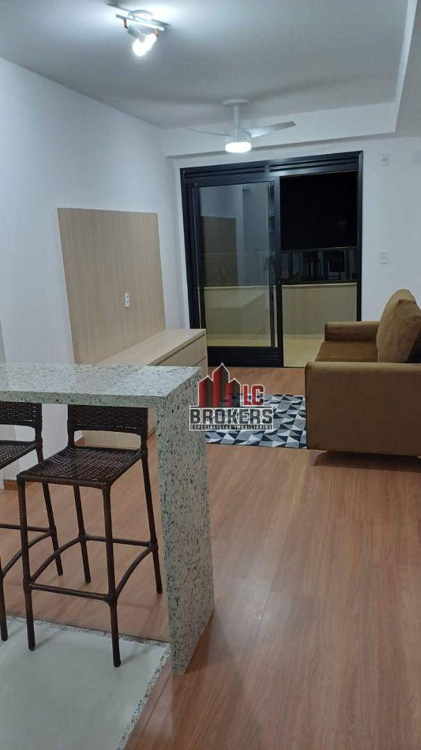 Apartamento para alugar com 1 quarto, 46m² - Foto 12