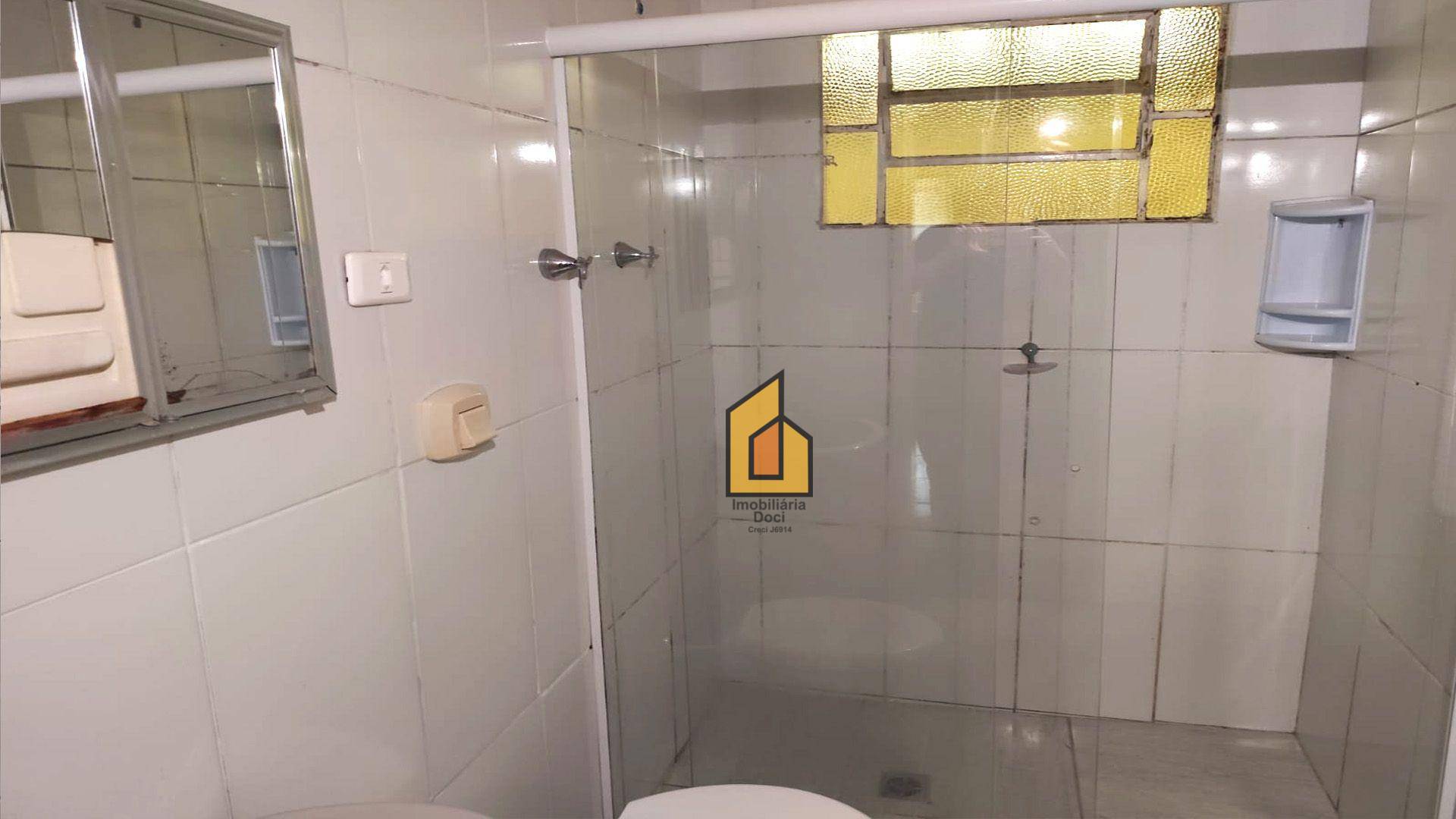 Casa para alugar com 3 quartos, 220m² - Foto 10