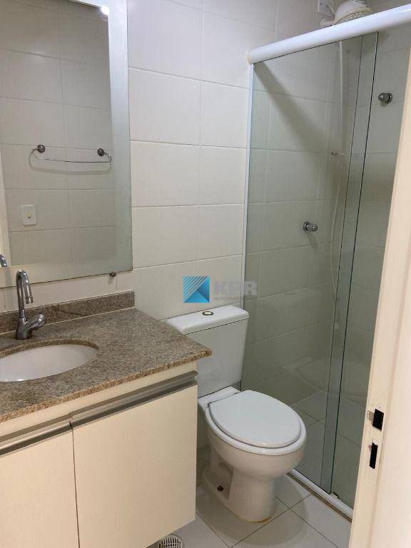 Apartamento para alugar com 2 quartos, 74m² - Foto 17