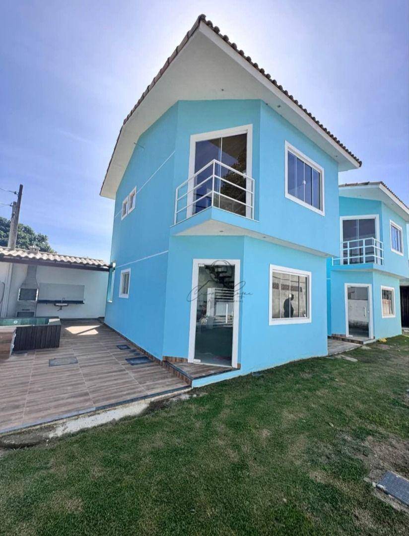 Casa para alugar com 3 quartos, 85m² - Foto 1