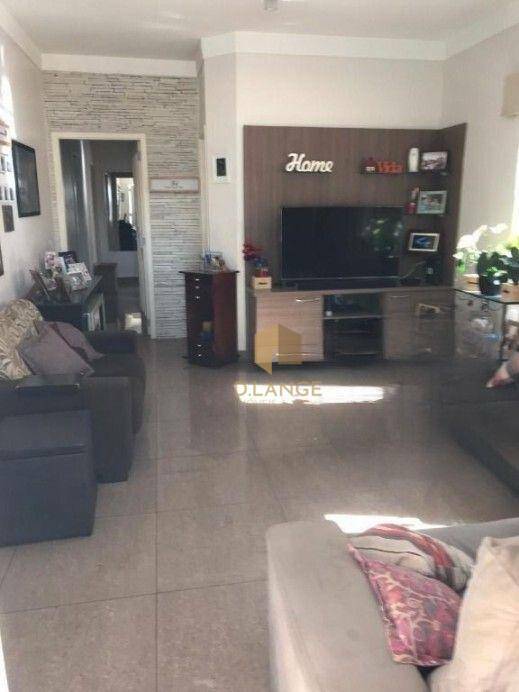 Casa de Condomínio à venda com 3 quartos, 160m² - Foto 2