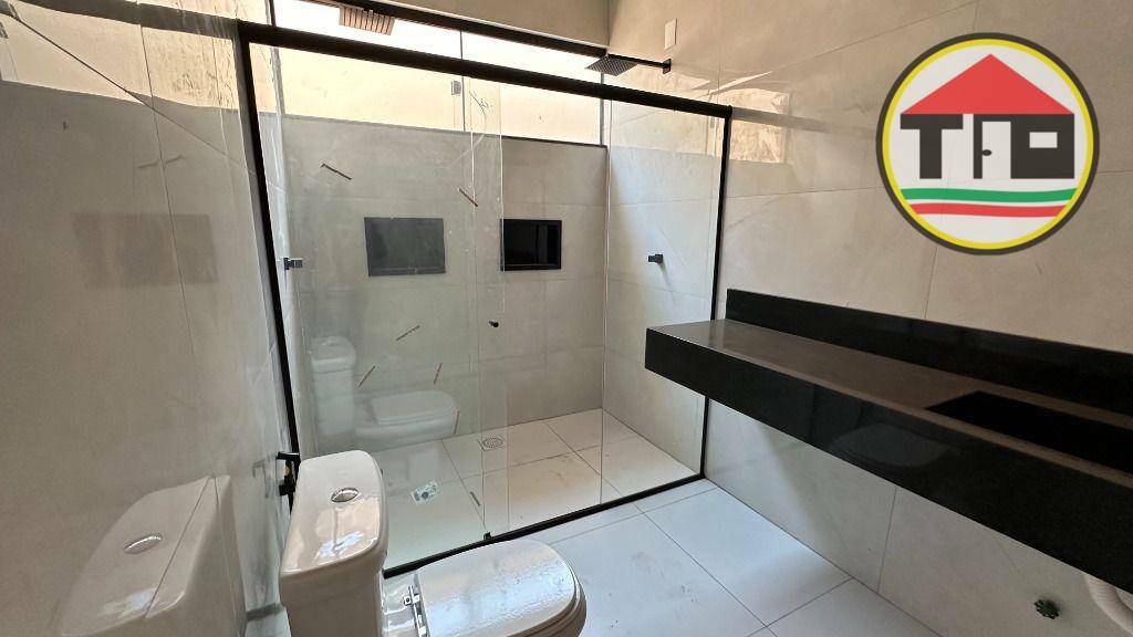 Casa à venda com 3 quartos, 220m² - Foto 12