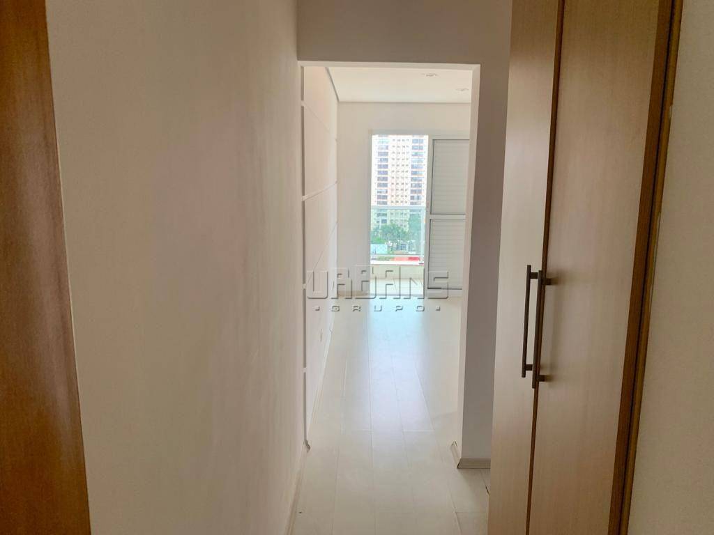 Apartamento à venda e aluguel com 3 quartos, 130m² - Foto 4