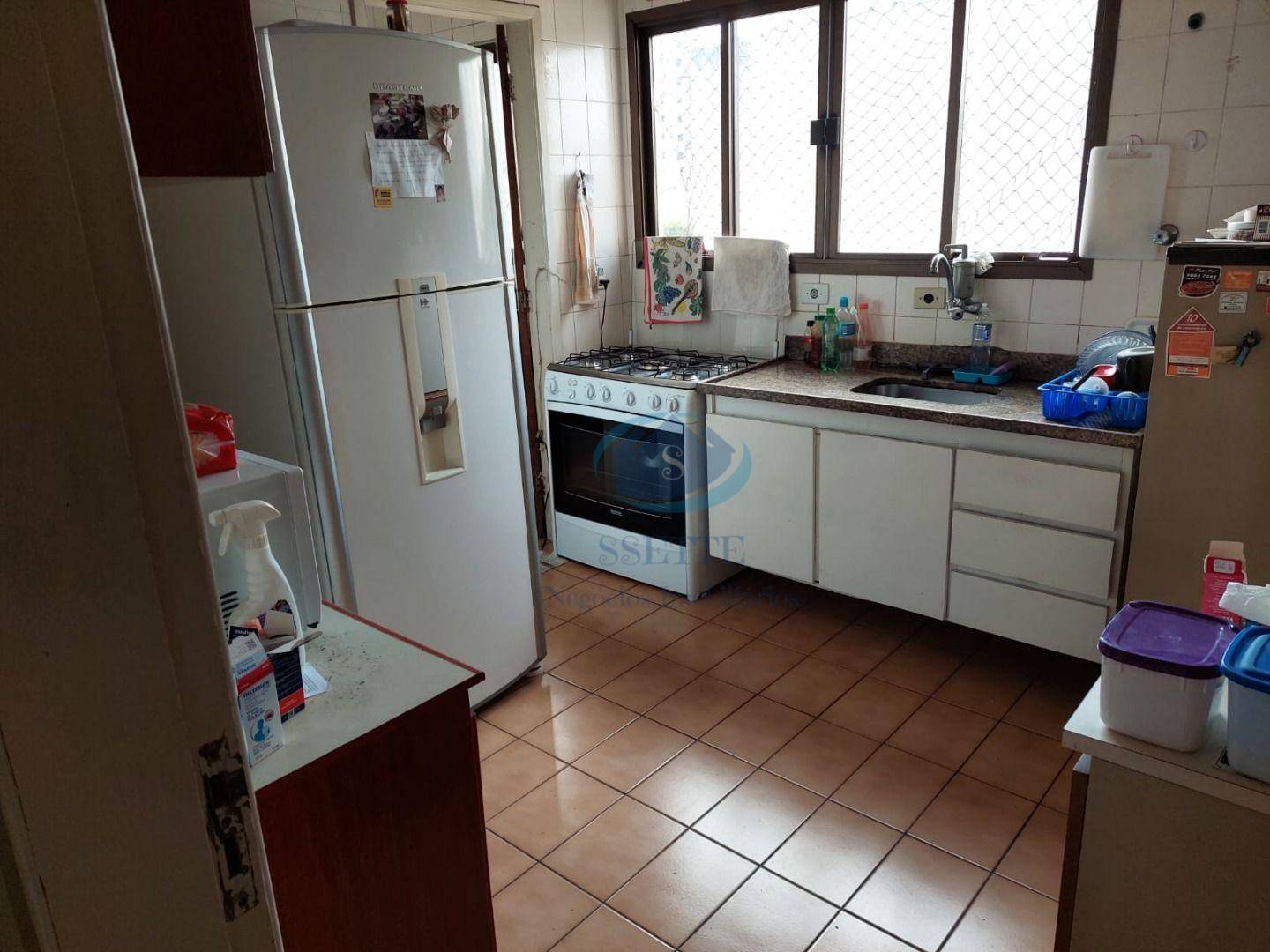 Apartamento à venda com 2 quartos, 90m² - Foto 12