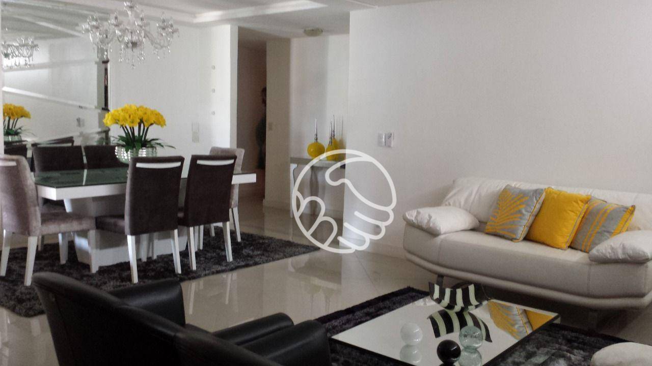 Casa, 3 quartos, 220 m² - Foto 2