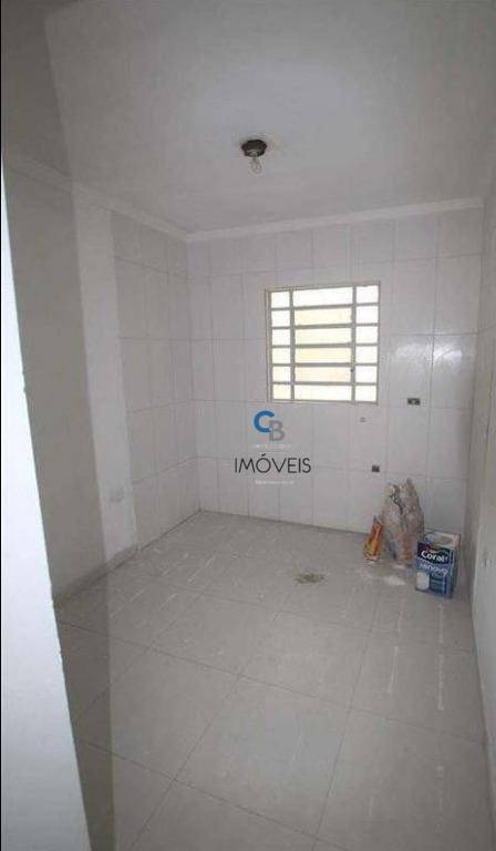 Sobrado à venda com 2 quartos, 190m² - Foto 17