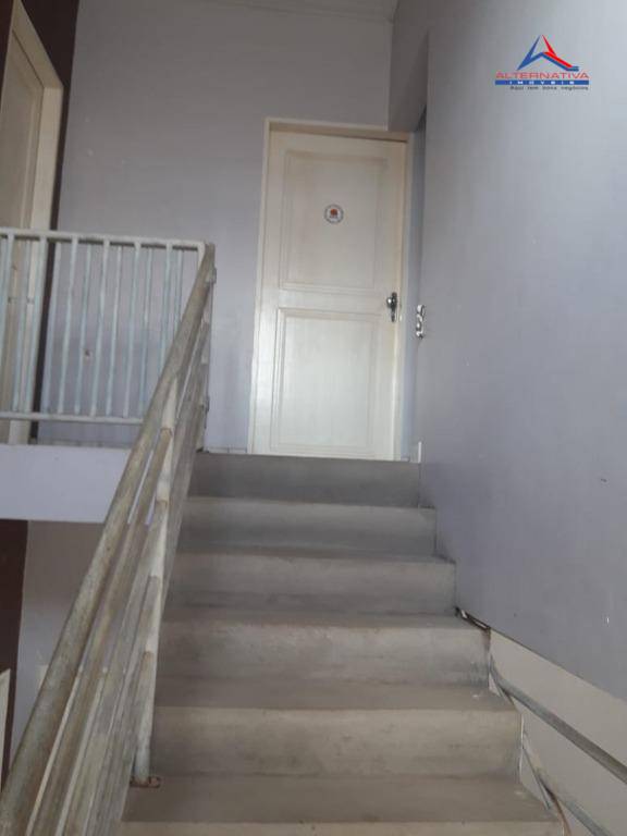 Casa à venda com 3 quartos, 450m² - Foto 26