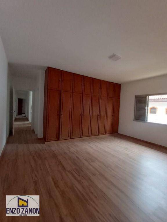 Sobrado para alugar com 3 quartos, 350m² - Foto 27