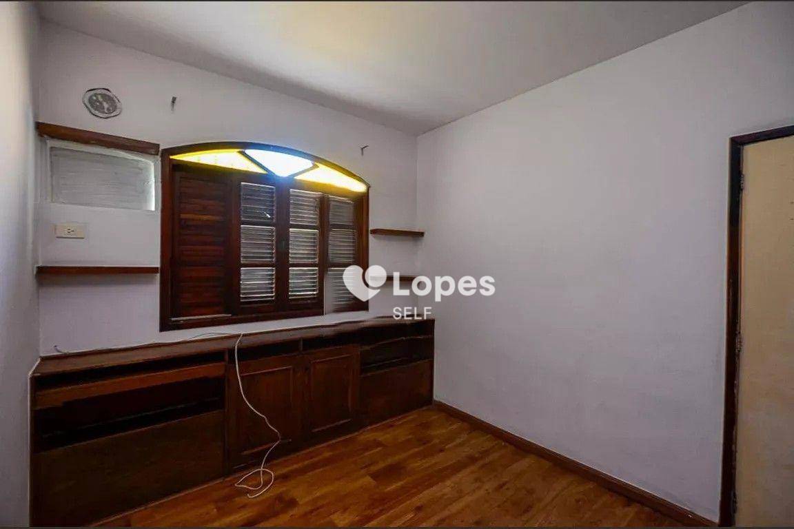 Casa à venda com 3 quartos, 240m² - Foto 12