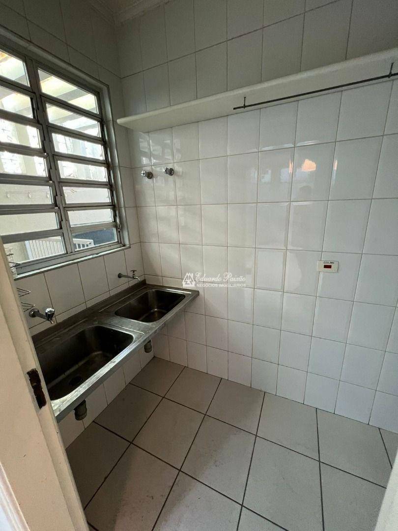 Sobrado à venda com 4 quartos, 550m² - Foto 58