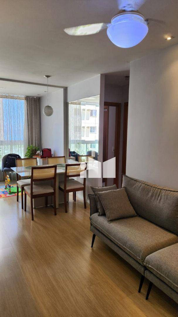 Apartamento à venda com 2 quartos, 68m² - Foto 12