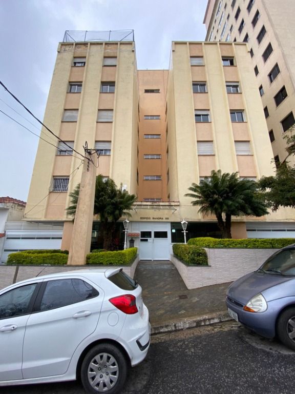 Apartamento à venda com 2 quartos, 70m² - Foto 12