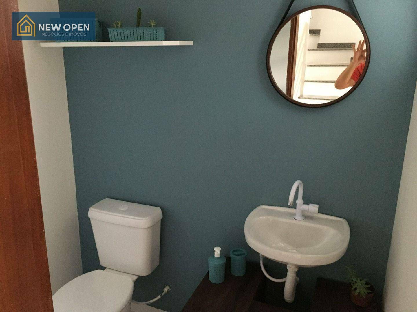 Casa à venda com 2 quartos, 60m² - Foto 6