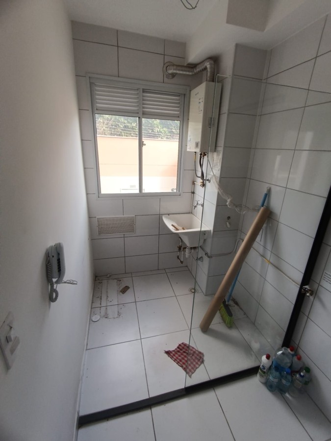 Apartamento para alugar com 2 quartos, 41m² - Foto 5