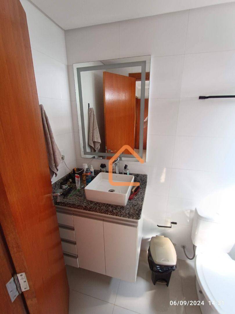 Apartamento à venda com 2 quartos, 65m² - Foto 15