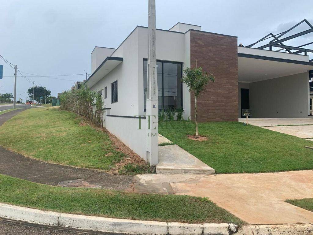 Casa de Condomínio à venda com 3 quartos, 167m² - Foto 3