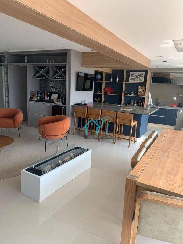 Apartamento à venda com 4 quartos, 244m² - Foto 3